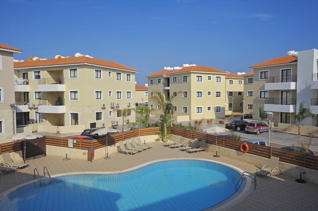 Kyklades Resort & Spa Паралимни Екстериор снимка